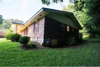1501 Lucelle Avenue, Stone Mountain, GA 30087 - Photo 51