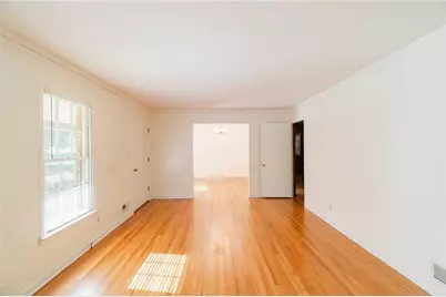 1501 Lucelle Avenue, Stone Mountain, GA 30087 - Photo 7