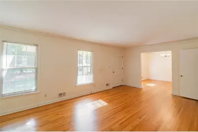 1501 Lucelle Avenue, Stone Mountain, GA 30087 - Photo 5