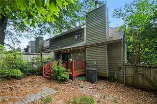 1006 Creatwood Circle SE, Smyrna, GA 30080 - Photo 15