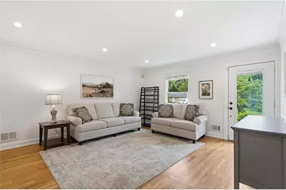 317 Robin Lane SE, Marietta, GA 30067 - Photo 7