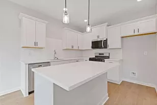 379 Summerville Ln, Athens, GA 30606 - Photo 7