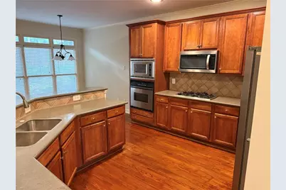 7256 Village Creek Trace, Atlanta, GA 30328 - Photo 15