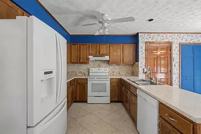 4352 Deerbrook Way, Lilburn, GA 30047 - Photo 15