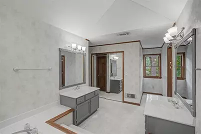 4352 Deerbrook Way, Lilburn, GA 30047 - Photo 33