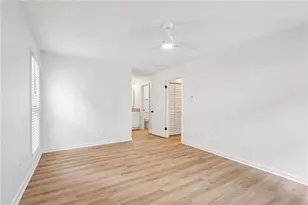 1001 Lake Pointe Cir, Roswell, GA 30075 - Photo 23