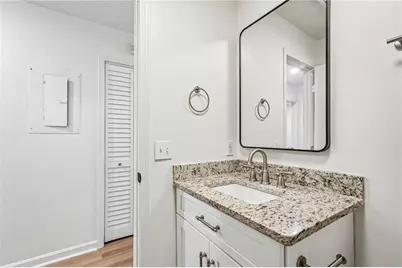 1001 Lake Pointe Circle, Roswell, GA 30075 - Photo 19