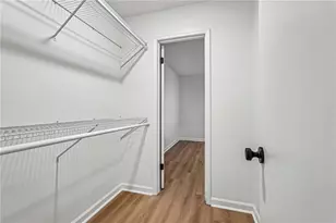 1001 Lake Pointe Cir, Roswell, GA 30075 - Photo 21