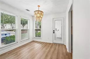 1001 Lake Pointe Cir, Roswell, GA 30075 - Photo 7