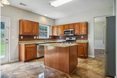 2455 Beckenham Place, Dacula, GA 30019 - Photo 5