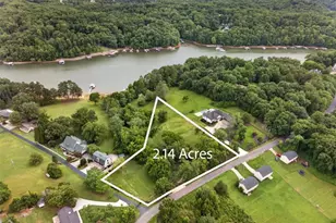 5602 Burke Ln, Gainesville, GA 30506 - Photo 5