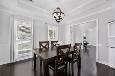2990 Meadow Gate Way, Loganville, GA 30052 - Photo 5