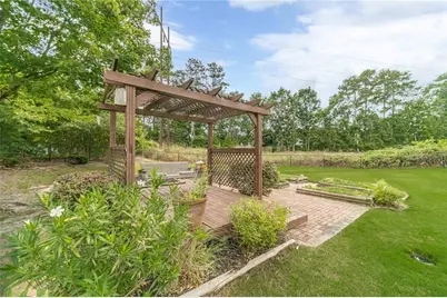 2990 Meadow Gate Way, Loganville, GA 30052 - Photo 35