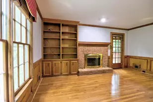 2101 Mark Hall Ct, Marietta, GA 30062 - Photo 9