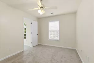2470 Chandler Grove Dr, Buford, GA 30519 - Photo 33