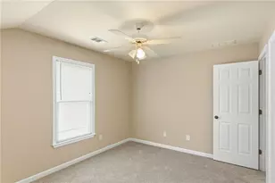 2470 Chandler Grove Dr, Buford, GA 30519 - Photo 27