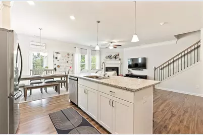 325 Braswell Court, Woodstock, GA 30188 - Photo 5
