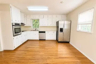 3293 Norwood Ct, Duluth, GA 30096 - Photo 7