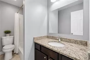 6980 Roswell Rd, Sandy Springs, GA 30328 - Photo 17