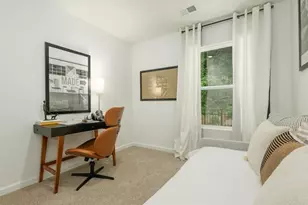 502 Woodcreek Circle SW, Atlanta, GA 30331 - Photo 21