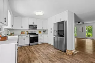 410 Arliss Dr, Canton, GA 30115 - Photo 17