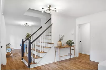 1465 Dallas Circle SW, Marietta, GA 30064 - Photo 3