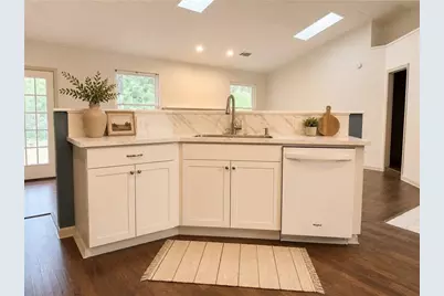 471 Springfield Drive, Woodstock, GA 30188 - Photo 7