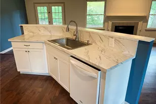 471 Springfield Dr, Woodstock, GA 30188 - Photo 9