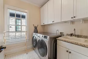 2601 Canterbury Trail, Atlanta, GA 30324 - Photo 31