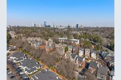 2601 Canterbury Trail, Atlanta, GA 30324 - Photo 43