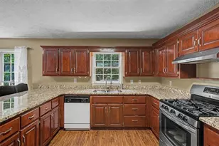 325 Pickett's Crossing, Acworth, GA 30101 - Photo 7