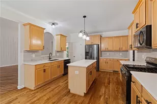8745 Stone River Dr, Gainesville, GA 30506 - Photo 13