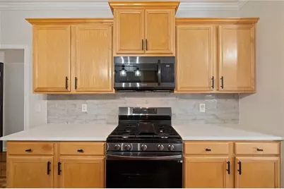 8745 Stone River Drive, Gainesville, GA 30506 - Photo 19
