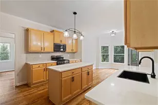 8745 Stone River Dr, Gainesville, GA 30506 - Photo 17