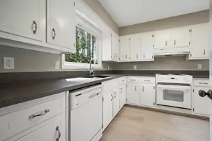 300 Cruise Ct, Roswell, GA 30076 - Photo 7