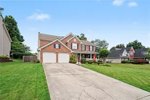 318 Dunagan Chase Dr, Lawrenceville, GA 30045 - Photo 3