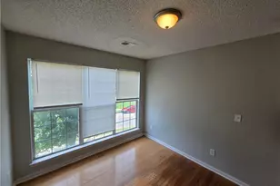 6924 Biscayne Blvd, Rex, GA 30273 - Photo 5