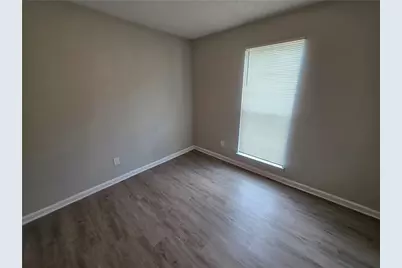 6924 Biscayne Blvd, Rex, GA 30273 - Photo 9