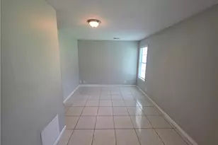 6924 Biscayne Blvd, Rex, GA 30273 - Photo 15