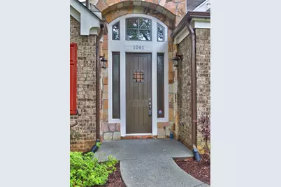 1061 Wimberly Road NE, Brookhaven, GA 30319 - Photo 5