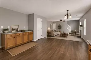 2871 Chilhowee Dr, Atlanta, GA 30331 - Photo 13