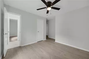 5809 Oakleaf Way, Stone Mountain, GA 30087 - Photo 27