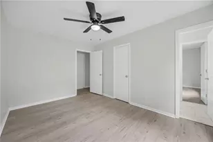 5809 Oakleaf Way, Stone Mountain, GA 30087 - Photo 23