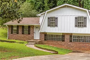 5809 Oakleaf Way, Stone Mountain, GA 30087 - Photo 3