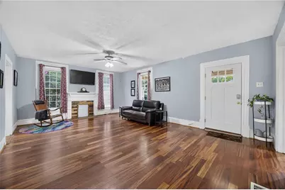 171 NE Broad Street, Fairburn, GA 30213 - Photo 5