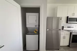 525 Parkway Dr NE, Atlanta, GA 30354 - Photo 7