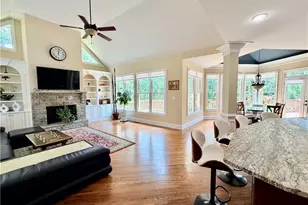 2201 Hunters Green Dr, Lawrenceville, GA 30043 - Photo 19