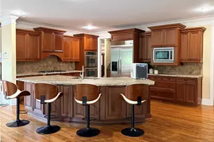 2201 Hunters Green Dr, Lawrenceville, GA 30043 - Photo 21