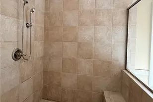 2201 Hunters Green Dr, Lawrenceville, GA 30043 - Photo 33