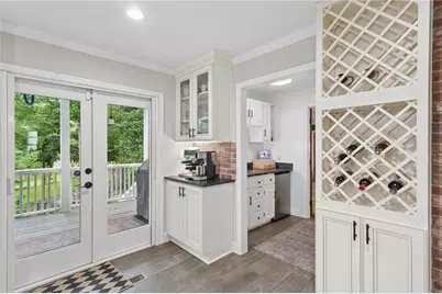 3825 Creekview Drive NE, Marietta, GA 30068 - Photo 13